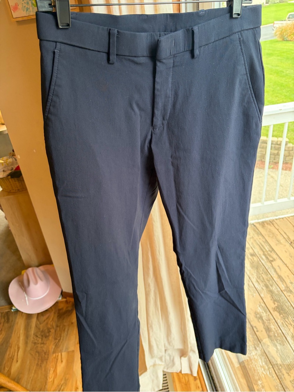 Like New Tommy Hilfiger Dark Navy Stretch Chinos 30x30